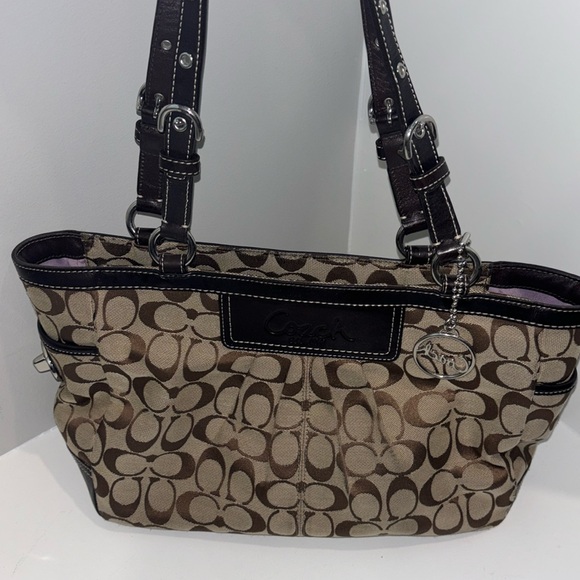 Coach C handbag - Picture 1 of 6